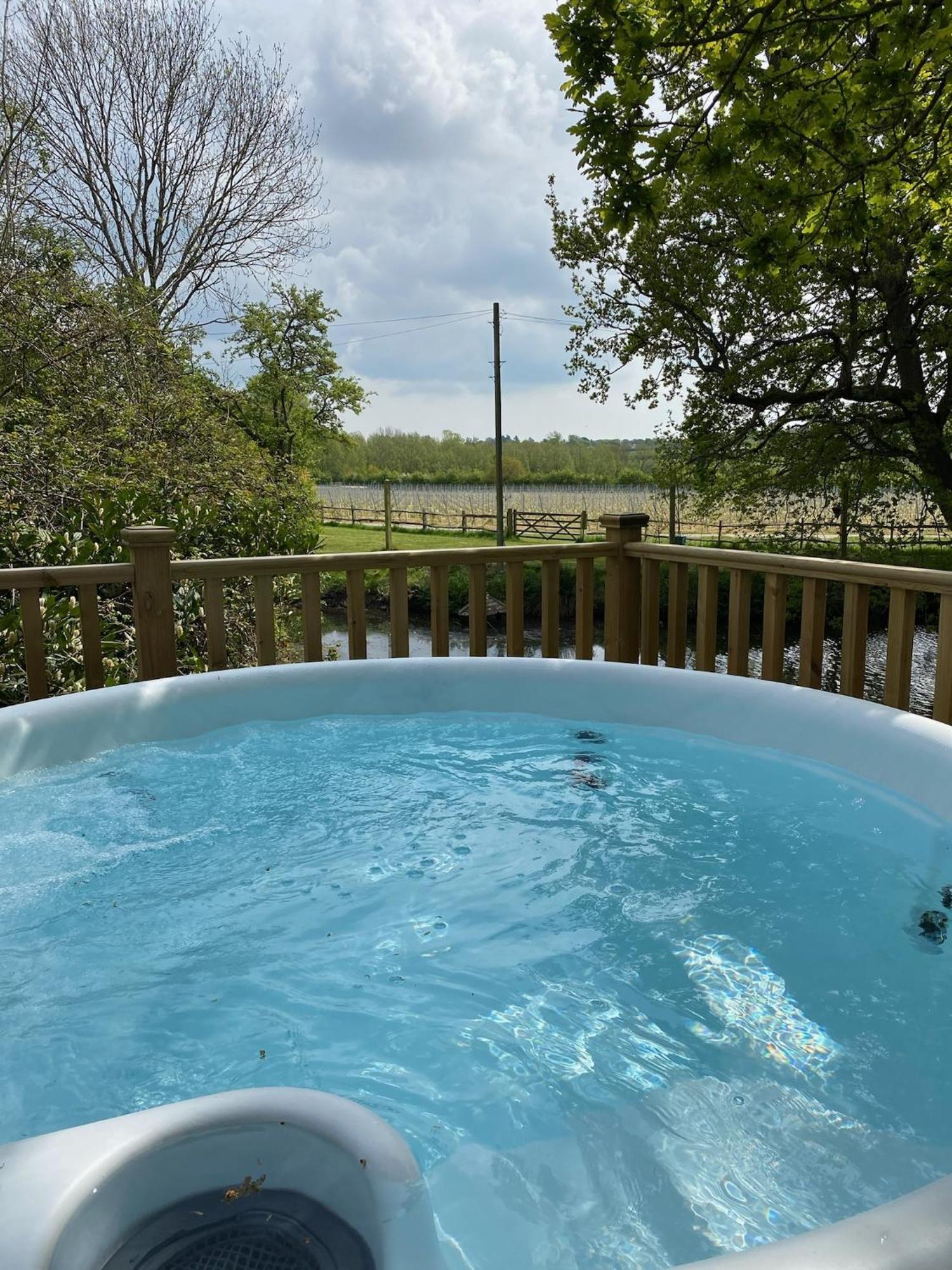 Вилла Oastbrook Vineyard Bodiam Номер фото